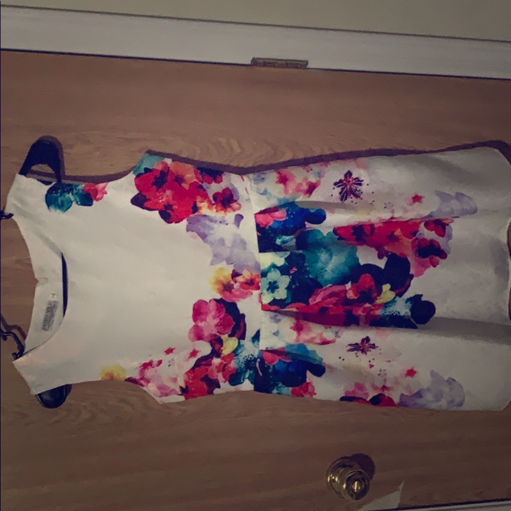 Floral print white dress